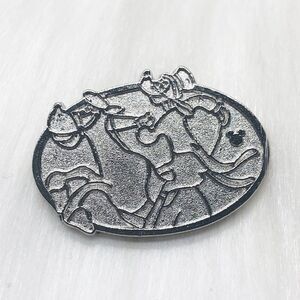 🔮 5/$25 Disney Goofy Horseback‎ Riding Chaser Pin